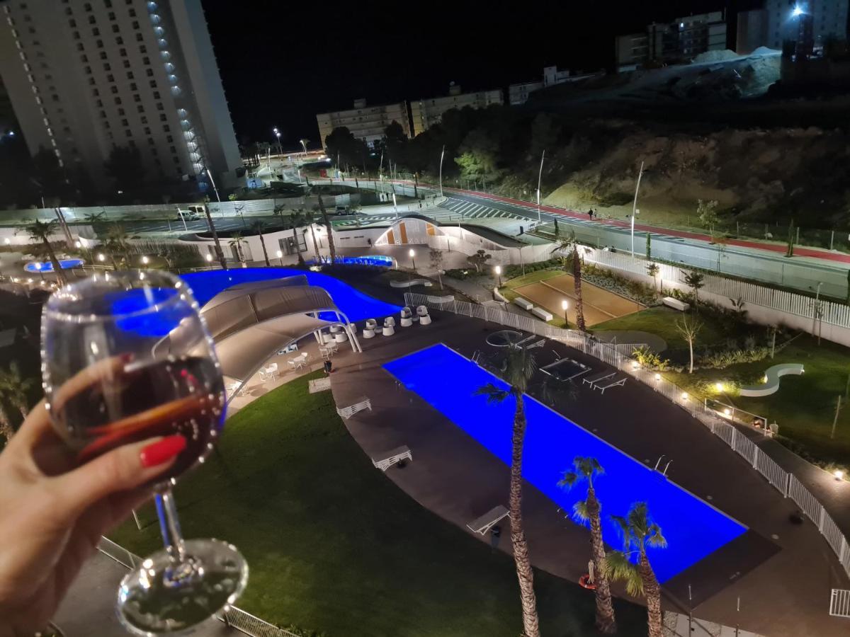 Sunny Morning Of Costa Blanca - Sunset Waves Benidorm Appartement Buitenkant foto